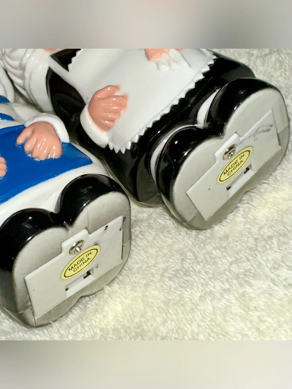 Vintage 90s Novelty Chef and Maid Sound Salt and Pepper Shakers Battery Operated